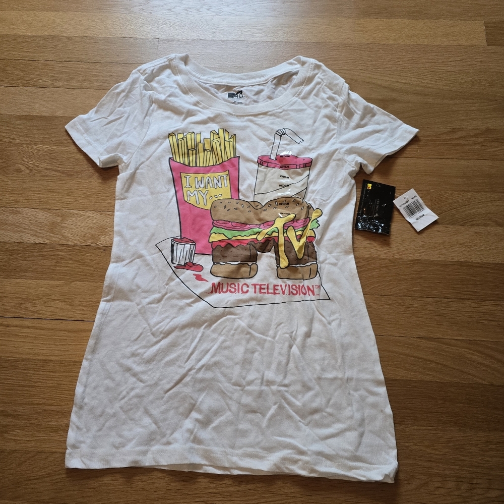 I want my MTV tshirt sz M nwt